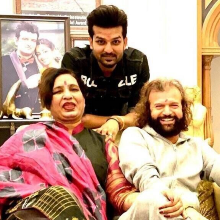 पंजाबी गायक हंसराज हंस की पत्नी का निधन:लंबे बीमारी के बाद जालंधर के अस्पताल में अंतिम सांस ली; दलेर मेहंदी की समधन थीं