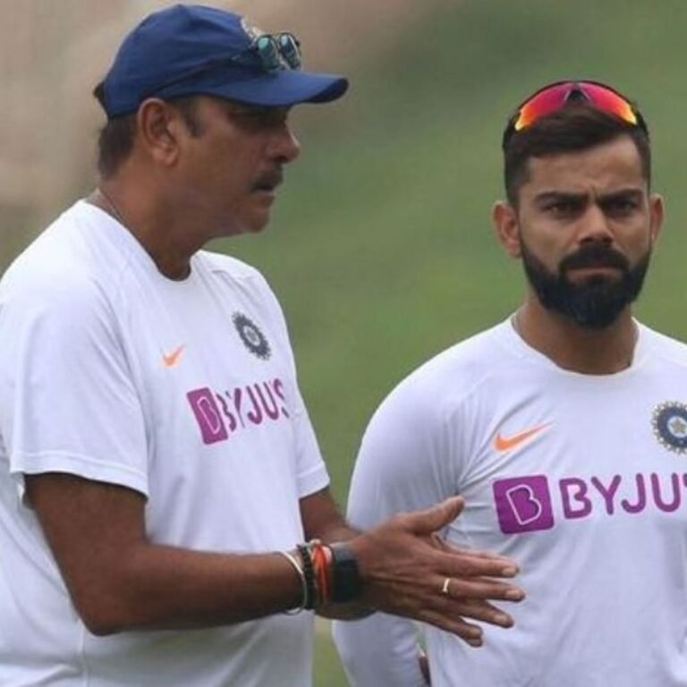 शास्त्री ने बताई कोहली के संन्यास की वजह:कहा- लोगों के कमेंट्स से मानसिक रुप से परेशान थे; 2-3 साल और खेल सकते थे