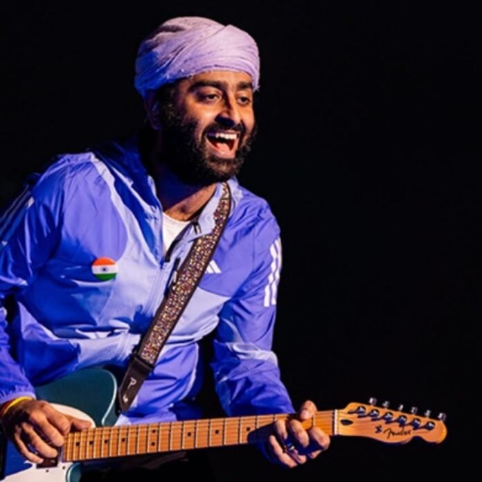 अरिजीत सिंह का कॉन्सर्ट रद्द:भारत-पाकिस्तान के बीच चल रहे तनाव का पड़ा असर, भड़के लोग बोले- टिकट-होटल में पैसे लगाए, उसका रिफंड कौन देगा