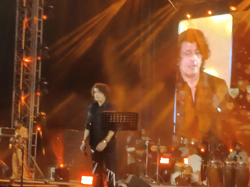 सोनू निगम पर बैन लगाएगी कन्नड़ फिल्म इंडस्ट्री?:कॉन्सर्ट में अपने बयान के बाद बुरे फंसे सिंगर, FIR के बाद मांग भी चुके हैं माफी