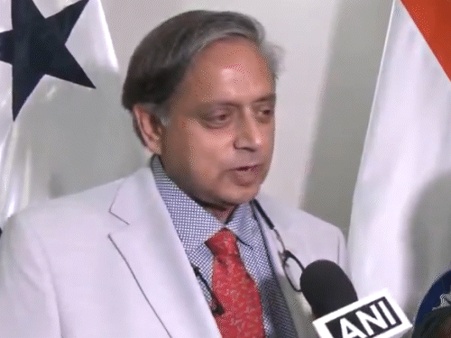 थरूर बोले-भारत शांति चाहता है, पाकिस्तान ऐसा नहीं होने देता:वह उस जमीन को पाना चाहता है जो उसकी है ही नहीं