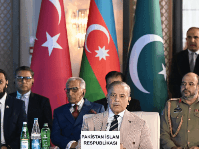 PAK पीएम ने फिर भारत से बातचीत की इच्छा जताई:कहा- दोनों देश मिलकर कश्मीर, पानी और आतंकवाद का मुद्दा हल करें