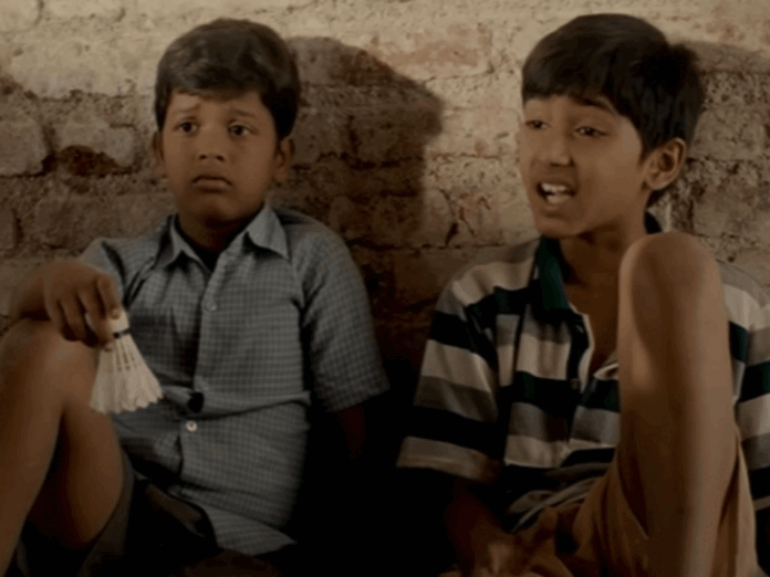 10 साल से अटकी थी 'चिड़िया', अब हुई रिलीज:दो गरीब बच्चों की कहानी, फिल्म के लिए विनय पाठक ने पहने स्पॉट बॉय के कपड़े