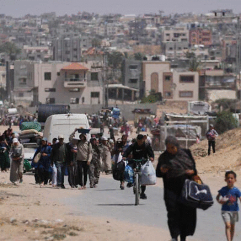 इजराइल को ब्रिटेन, फ्रांस और कनाडा ने चेतावनी दी:गाजा में जंग नहीं रोकी तो ठोस कार्रवाई करेंगे; 22 देशों ने मदद मुहैया कराने को कहा