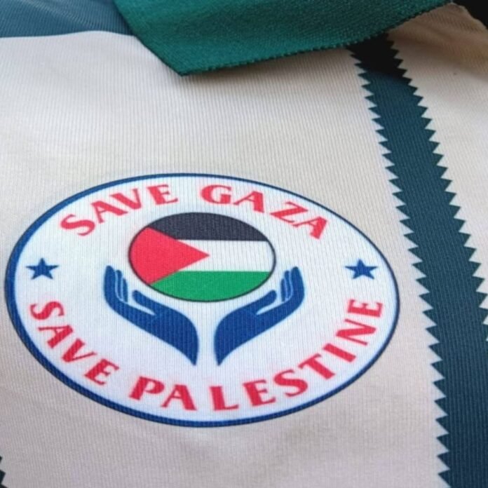 रायपुर के क्रिकेट टूर्नामेंट में फिलिस्तीन-गाजा समर्थन वाली जर्सी पहनी:बजरंग दल ने पुलिस थाने का किया घेराव; आयोजनकर्ता के गिरफ्तारी की मांग