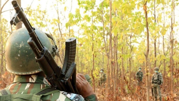 Action Against Naxalism: महाराष्ट्र-मध्य प्रदेश-छत्तीसगढ़ कॉरिडोर सील… टुकड़ियों में बंटे माओवादियों को अब घेरेंगे तीन राज्य