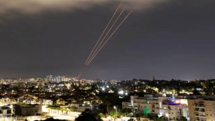 इजरायल ने युद्ध में AI का इस्तेमाल कर ईरानी अधिकारियों को मारा, कैसे मोसाद ने दी ईरान को दी गहरी चोट