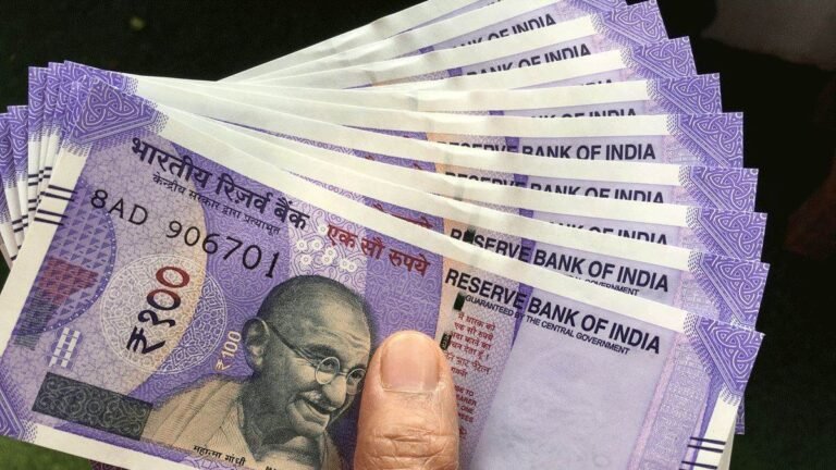 Savings Schemes: सरकार ने छोटी बचत योजनाओं पर ब्याज दरें कायम रखीं, PPF, NSC पर मिलेगा इतना ब्‍याज