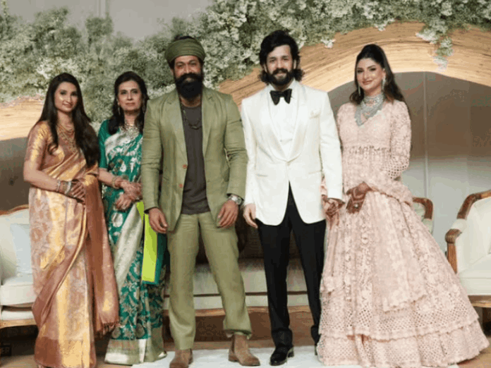 अखिल अक्किनेनी-जैनब के रिसेप्शन में पहुंचे सेलेब्स:केजीएफ स्टार यश और रामचरण रहे मौजूद, पूर्व उप राष्ट्रपति एम.वेंकैया नायडू भी हुए शरीक