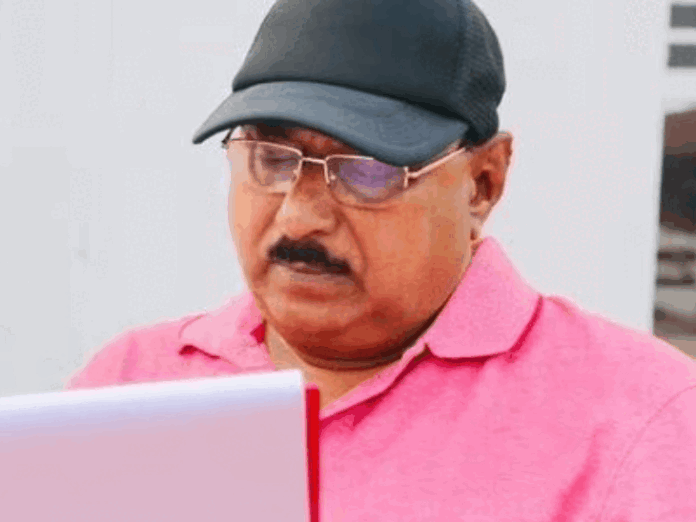 पार्थो घोष के अंतिम संस्कार में नहीं पहुंचा कोई स्टार:सोशल मीडिया पर वीडियो वायरल, भड़के यूजर्स ने बॉलीवुड को बताया मतलबी