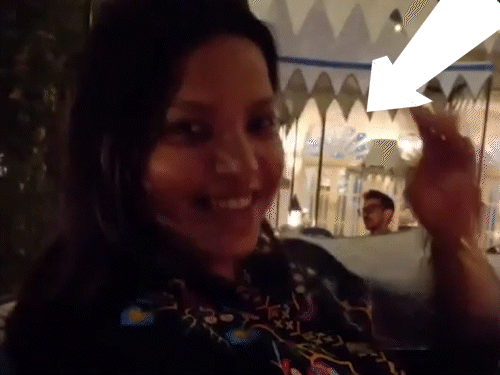 रूमर्ड गर्लफ्रेंड महवश के साथ डिनर डेट पर गए चहल?:वीडियो देखकर फैंस बोले- प्राइवेट मोमेंट रिकॉर्ड करना गलत; धनश्री के सपोर्ट में भी उतरे यूजर्स