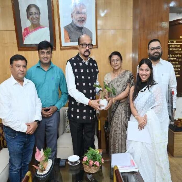 रायपुर में सोनू सूद क्लब के एक साल पूरे:प्रतिनिधि मंडल ने राज्यपाल से की मुलाकात, ज़रूरतमंद बच्चों के लिए 'शिक्षा सारथी' अभियान का शुभारंभ