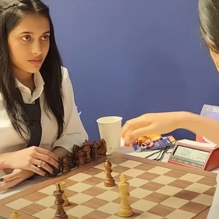 19 साल की दिव्या देशमुख ने वर्ल्ड नंबर-1 को हराया:PM मोदी ने तारीफ की; वर्ल्ड रैपिडचेस में सिल्वर, ब्लिट्ज में 2 ब्रॉन्ज जीते