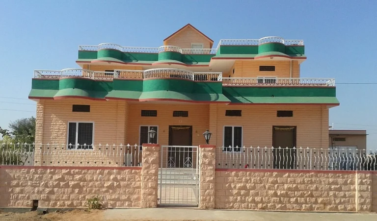 Vastu Tips: दक्षिण दिशा में है घर का मुख्य द्वार तो वास्तु दोष दूर करने के लिए करें ये उपाय, दूर होगी निगेटिविटी