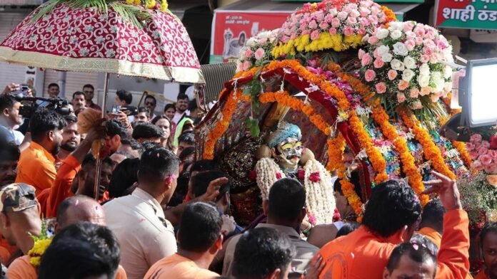 श्रावण में महाकाल की तीसरी सवारी आज... भक्तों को तीन रूपों चंद्रमौलेश्वर, मनमहेश और शिवतांडव रूप में देंगे दर्शन