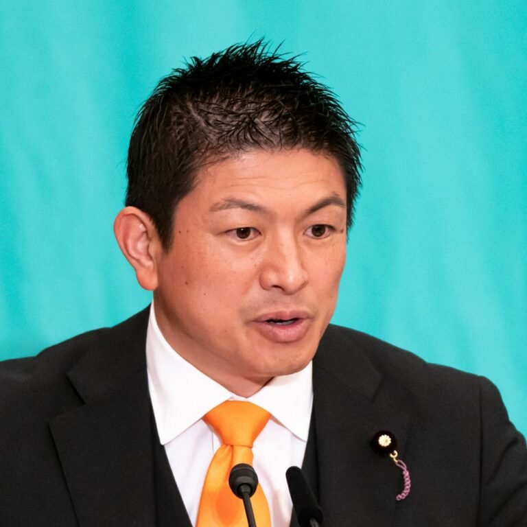 जापानी ट्रम्प के नाम से मशहूर सोहेई कामिया:विदेशियों के खिलाफ भाषणों के लिए मशहूर, कोरोना में YOUTUBE पर पार्टी लॉन्च की, अब 14 सीटें जीतीं