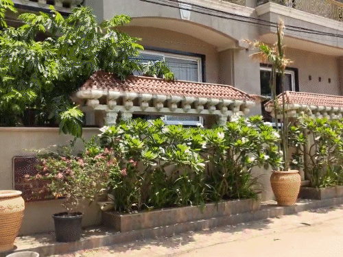 रायपुर में तोमर-ब्रदर्स के खिलाफ गिरफ्तारी वारंट जारी:संपत्ति की जा सकती है कुर्क, महीनेभर से हैं फरार,कर्ज देकर अधिक ब्याज में वसूलते थे पैसे