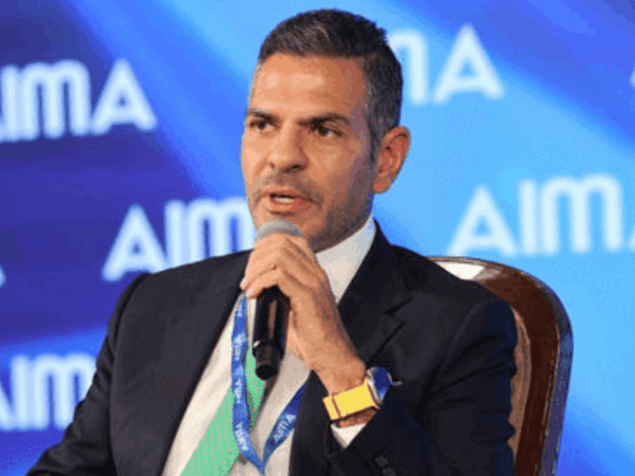 संजय कपूर की प्रॉपर्टी को लेकर फैमिली में विवाद:मां रानी कपूर ने कंपनी और सेबी को लिखी चिट्ठी; बेटे के मौत पर भी उठाया सवाल