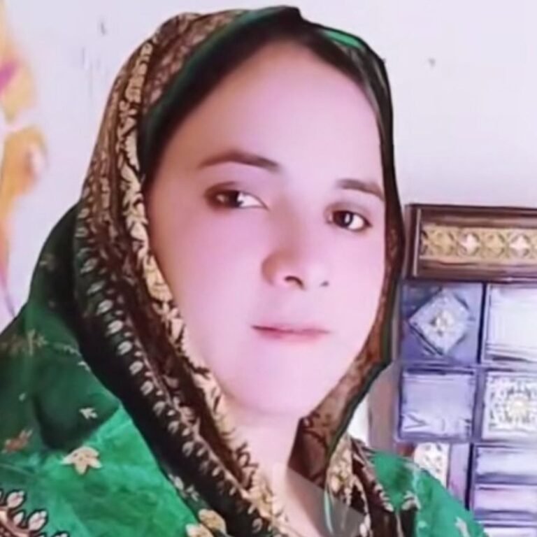 पाकिस्तान में टिकटॉक क्रिएटर की जहर देकर हत्या:शादी से इनकार करने पर मार डाला; मां-बेटी के 1 लाख से ज्यादा फॉलोअर्स