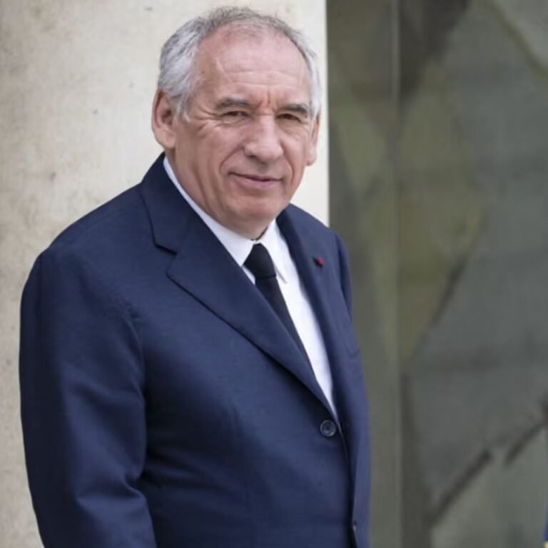 अमेरिका-EU ट्रेड डील से फ्रांस नाराज:कहा- ट्रम्प सिर्फ ताकत की भाषा समझते हैं, फ्रेंच PM बोले- ये डील यूरोप के लिए काला दिन