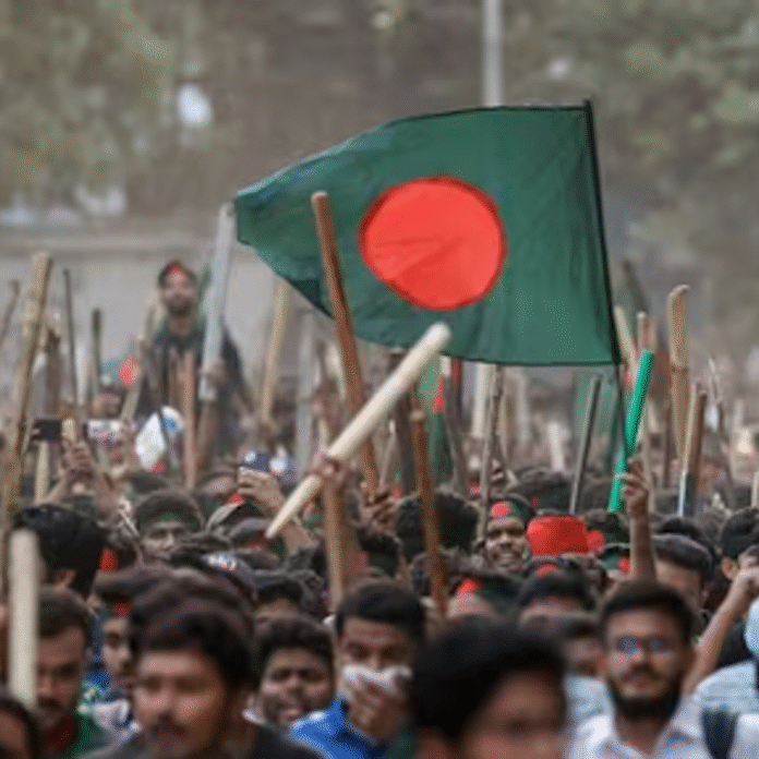 बांग्लादेश में हिंदू व्यापारी की पत्थरों से पीट-पीट कर हत्या:कपड़े उतारे, शरीर पर कूदे-नाचे, पांच हमलावर गिरफ्तार