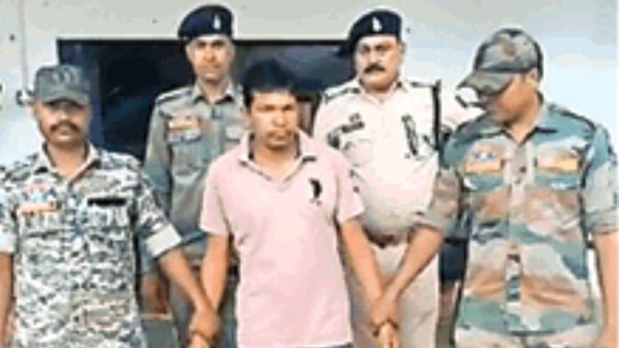 CG Murder: मोबाइल नंबर ब्लॉक किया तो युवक ने उठाया खौफनाक कदम, घर में घुसकर युवती का किया बेरहमी से मर्डर