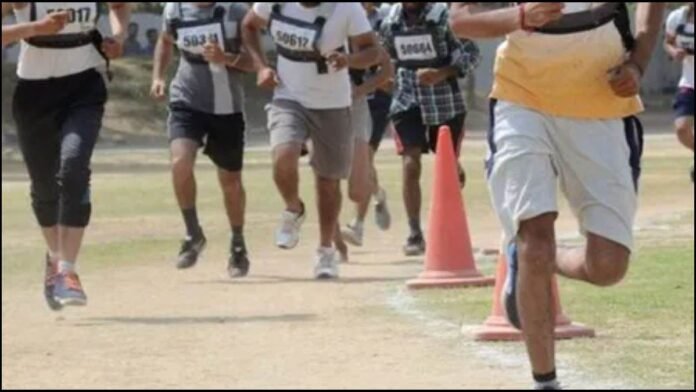 भोपाल में CISF की भर्ती में दौड़ की फिनिश लाइन पार करते ही गिरा युवक, हार्ट अटैक से हुई मौत