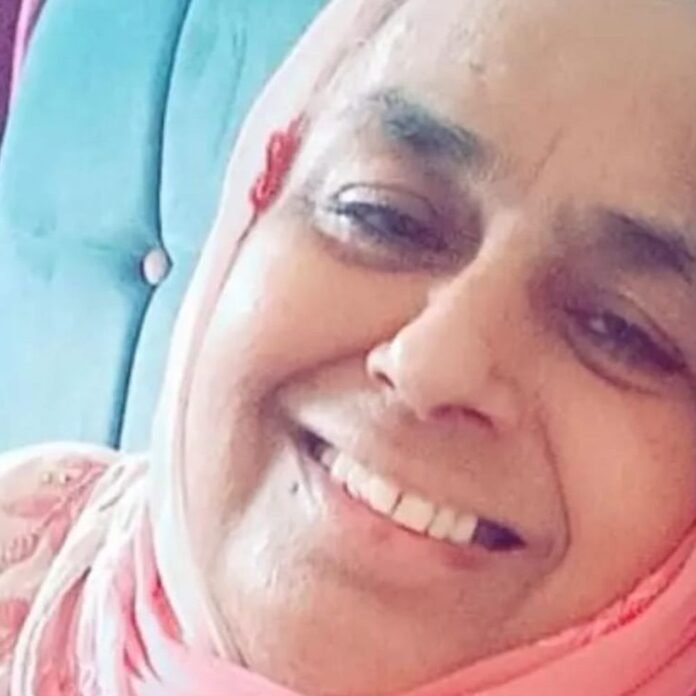 दुर्ग में स्कूटी फिसलने से हादसा:ऑयल टैंकर की चपेट में आने से महिला की मौत, पति घायल, पुलिस हिरासत में ड्राइवर