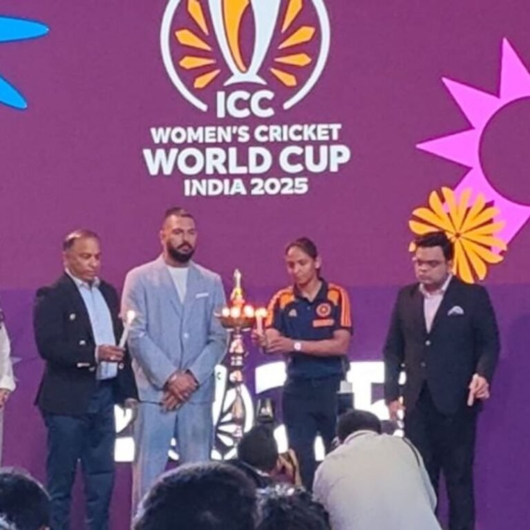 हरमनप्रीत बोलीं– टीम वर्ल्ड कप सूखा खत्म करने को तैयार:विमेंस वर्ल्ड कप ट्रॉफी लॉन्च हुई; 30 सितंबर से भारत और श्रीलंका में टूर्नामेंट