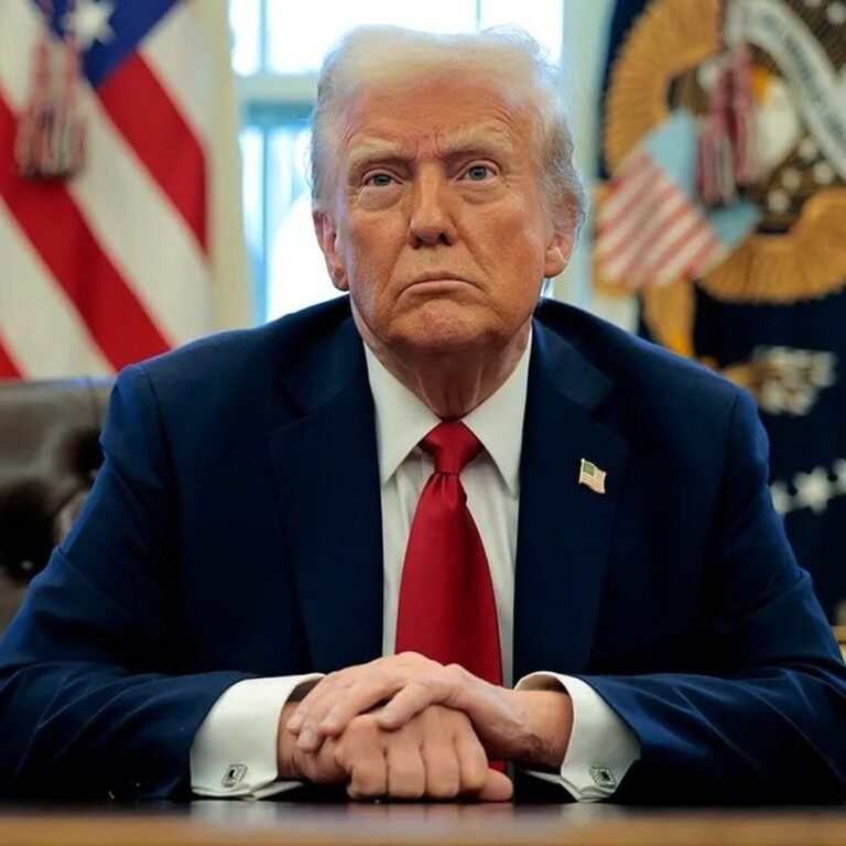 ट्रम्प का रूस के पास 2 एटमी-पनडुब्बियां तैनाती का आदेश:कहा- गंभीर नतीजे भुगतने होंगे; पूर्व रूसी राष्ट्रपति बोले थे- अमेरिकी प्रेसिडेंट घबरा गए हैं