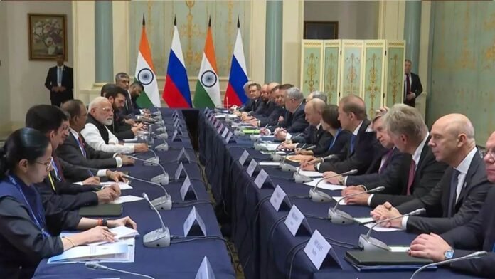SCO Summit: पीएम नरेन्द्र मोदी और पुतिन के बीच बैठक, चीन में दो 'महाशक्तियों' के मिलन पर दुनिया की नजर