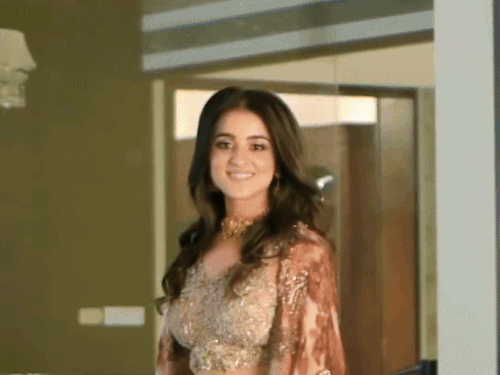 हरियाणा की एक और एक्ट्रेस का बॉलीवुड में डेब्यू:परिणति चोपड़ा, जूही के बाद अंबाला की दिविता की मूवी रिलीज; पिता बड़े बिजनेसमैन