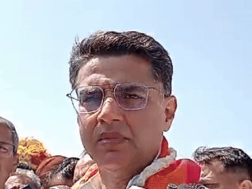 रायपुर में पायलट बोले-डबल इंजन सरकार धुआं फेक रही:भूपेश के नेतृत्व वाले बयान पर कहा-मिलकर चुनाव लड़ेंगे, बिलासपुर में 'वोट चोर-गद्दी छोड़' सभा करेंगे