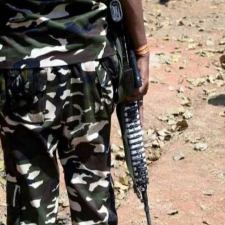 CRPF जवान ने सर्विस राइफल से खुद को मारी गोली:6 पेज का सुसाइड नोट मिला, सुकमा के इंजरम में पदस्थ था MP का जवान