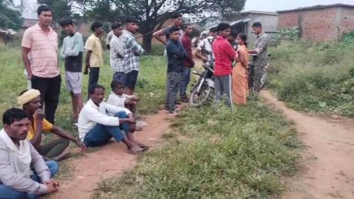 MP Crime: पत्नी की धारदार हथियार से हत्या कर पति ने लगाई फांसी, दंपती की मौत से मचा हड़कंप, जांच में जुटी पुलिस