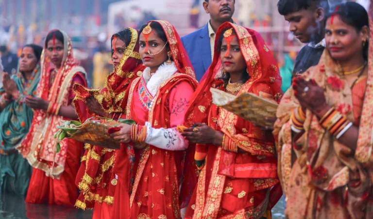 Chhath Puja 2025: नहाय-खाय से छठ महापर्व का आगाज, पहली बार व्रत रखने वाली महिलाएं जानें हर जरूरी बात