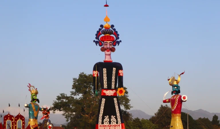 Ravan Dahan in Delhi-NCR: परिवार के संग रावण दहन देखने दिल्ली-एसीआर की इन जगहों पर जरुर जाएं, आएगा दोगुना मजा