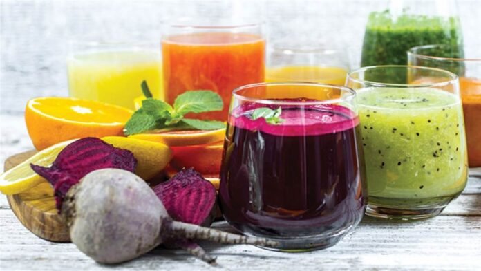 सर्दियों में खूब पिएं ये 7 सुपर हेल्दी जूस, शरीर को करेंगे डिटॉक्स; बीमारियां रहेंगी कोसों दूर