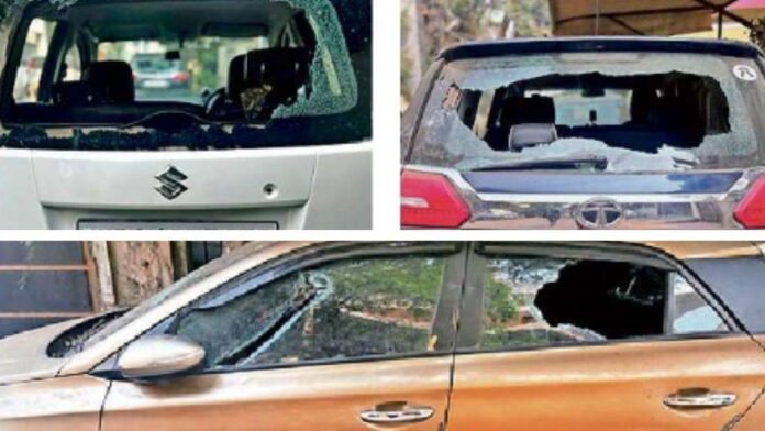 चाकू दिखाकर कारोबारी से मांगे एक हजार रुपये, नहीं दिए तो बदमाशों ने कॉलोनीभर की कारें तोड़ीं