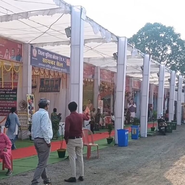 नेताओं के कट-आउट ट्राली में ले जाने पर निगम सख्त:कोरबा के 3 अधिकारियों को नोटिस जारी, संतोषजनक जवाब नहीं मिला तो होगी सख्त कार्रवाई