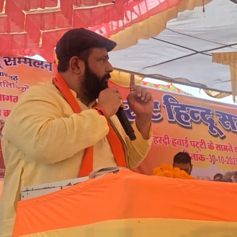 सारंगढ़ में 140 धर्मांतरित लोगों की घर वापसी:प्रबल प्रताप ने पैर पखारकर किया स्वागत, युवाओं को धर्म-संस्कृति के लिए एकजुट होने का संदेश दिया