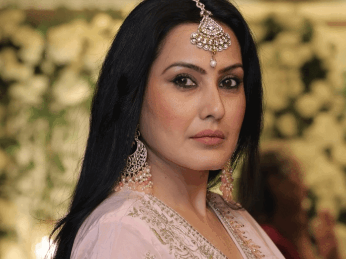 अशनूर कौर पर भड़कीं काम्या पंजाबी:तान्या को लकड़ी के पल्ले से मारा था, एक्ट्रेस बोलीं- अगर जानबूझकर किया, तो ये गलत है