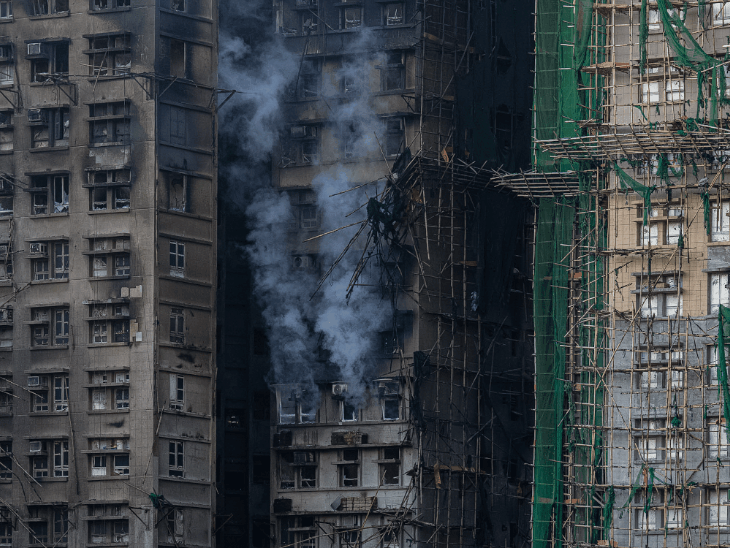हॉन्गकॉन्ग में लगी आग से अब तक 94 की मौत:280 से ज्यादा लोग लापता, 76 घायल; सरकार ने मामले की क्रिमिनल जांच शुरू की