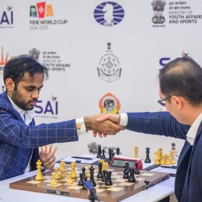 अर्जुन, प्रज्ञानानंदा और हरिकृष्णा चेस वर्ल्डकप राउंड-4 का टाई-ब्रेक खेलेंगे:प्रणव-कार्तिक टूर्नामेंट से बाहर; मेक्सिको के मार्टिनेज टॉप-16 में पहुंचे