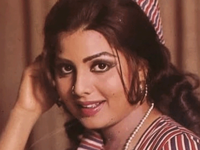 सोमवार को सुलक्षणा पंडित को अंतिम विदाई दी जाएगी:प्रेयर मीट का होगा आयोजन, पंडित परिवार ने कहा– दीदी की मुस्कान और यादें सदैव अमर रहेंगी