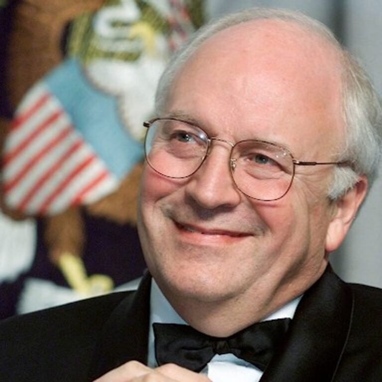 पूर्व अमेरिकी उपराष्ट्रपति डिक चेनी का निधन:सबसे ताकतवर उपराष्ट्रपति कहलाए, चेनी की सलाह पर ही इराक पर हमला हुआ था