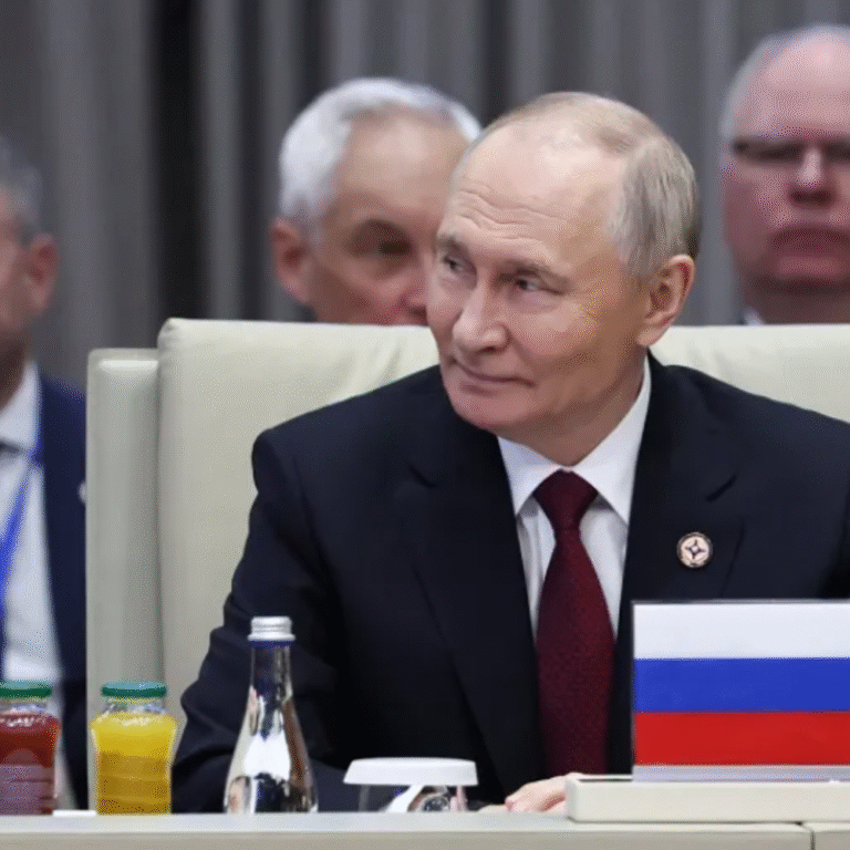 पुतिन बोले- रूस कभी यूरोप पर हमला नहीं करेगा:कागज पर लिखकर देने को तैयार हूं, यूरोपीय नेता हथियार कंपनियों के तलवे चाट रहे