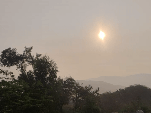 तूफान ‘दितवाह’ के असर से बस्तर में बारिश की चेतावनी:बादल छाए रहेंगे, 2 दिन 3 डिग्री तक बढ़ेगा तापमान; ठंड का असर कम होगा