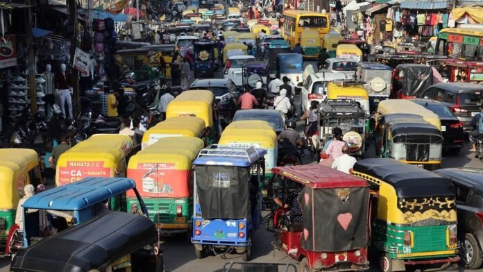 E-Rickshaw in Indore: इंदौर में ई-रिक्शा को लेकर बड़ा फैसला, मनमानी पर लगेगी रोक; तय रूट पर ही चल सकेंगे