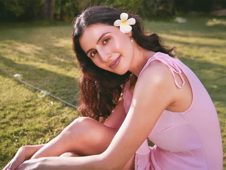 भांजी सिमर भाटिया की डेब्यू को लेकर अक्षय हुए इमोशनल:पोस्ट लिख कहा- तुम मेरे लिए हमेशा स्टार हो; फिल्म इक्कीस से बॉलीवुड में कर रहीं एंट्री